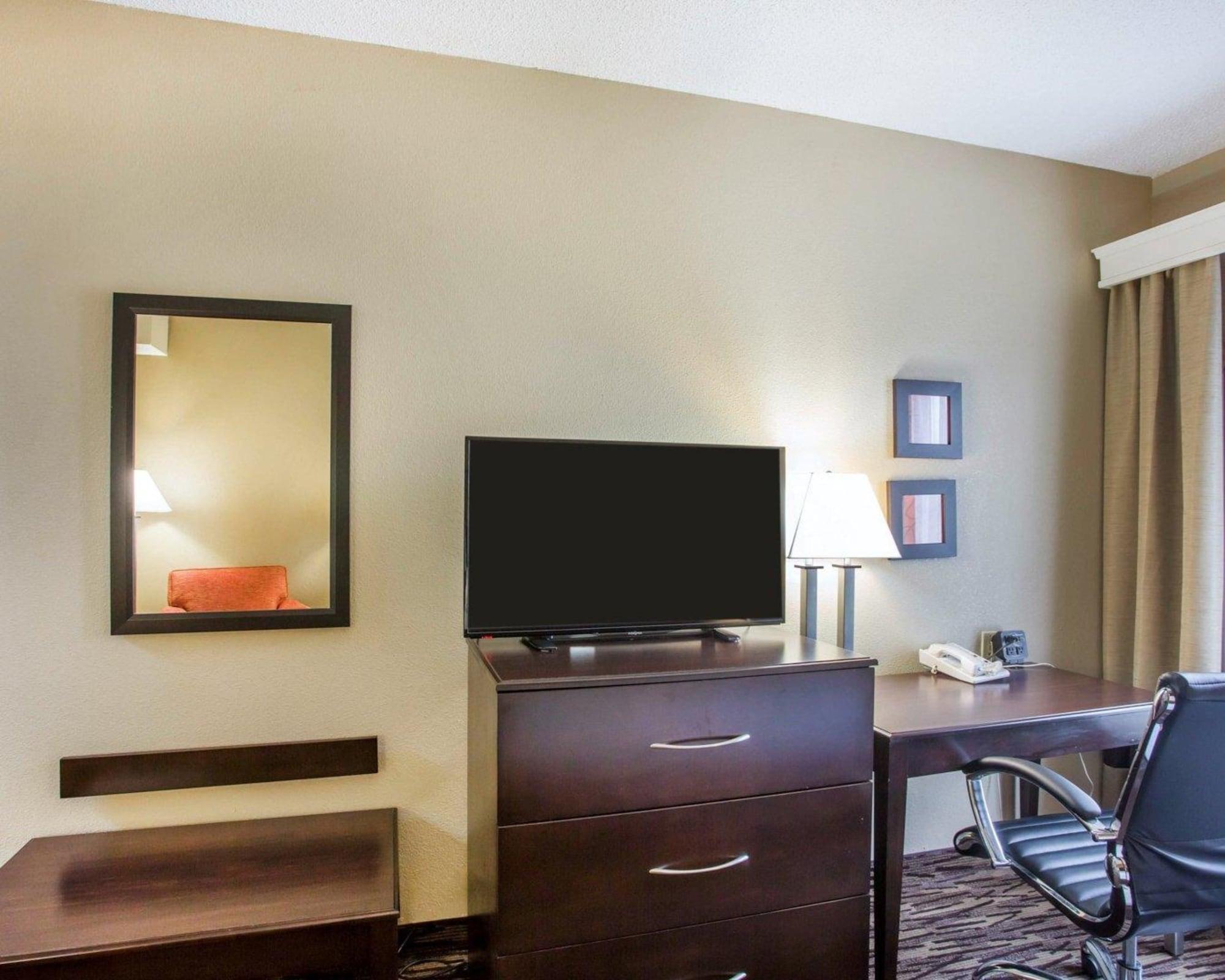 Comfort Suites Лебанон Экстерьер фото