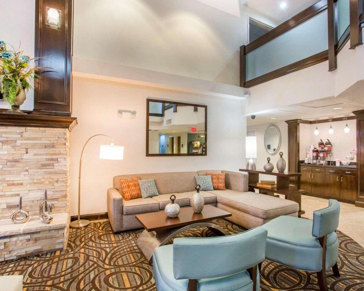 Comfort Suites Лебанон Экстерьер фото