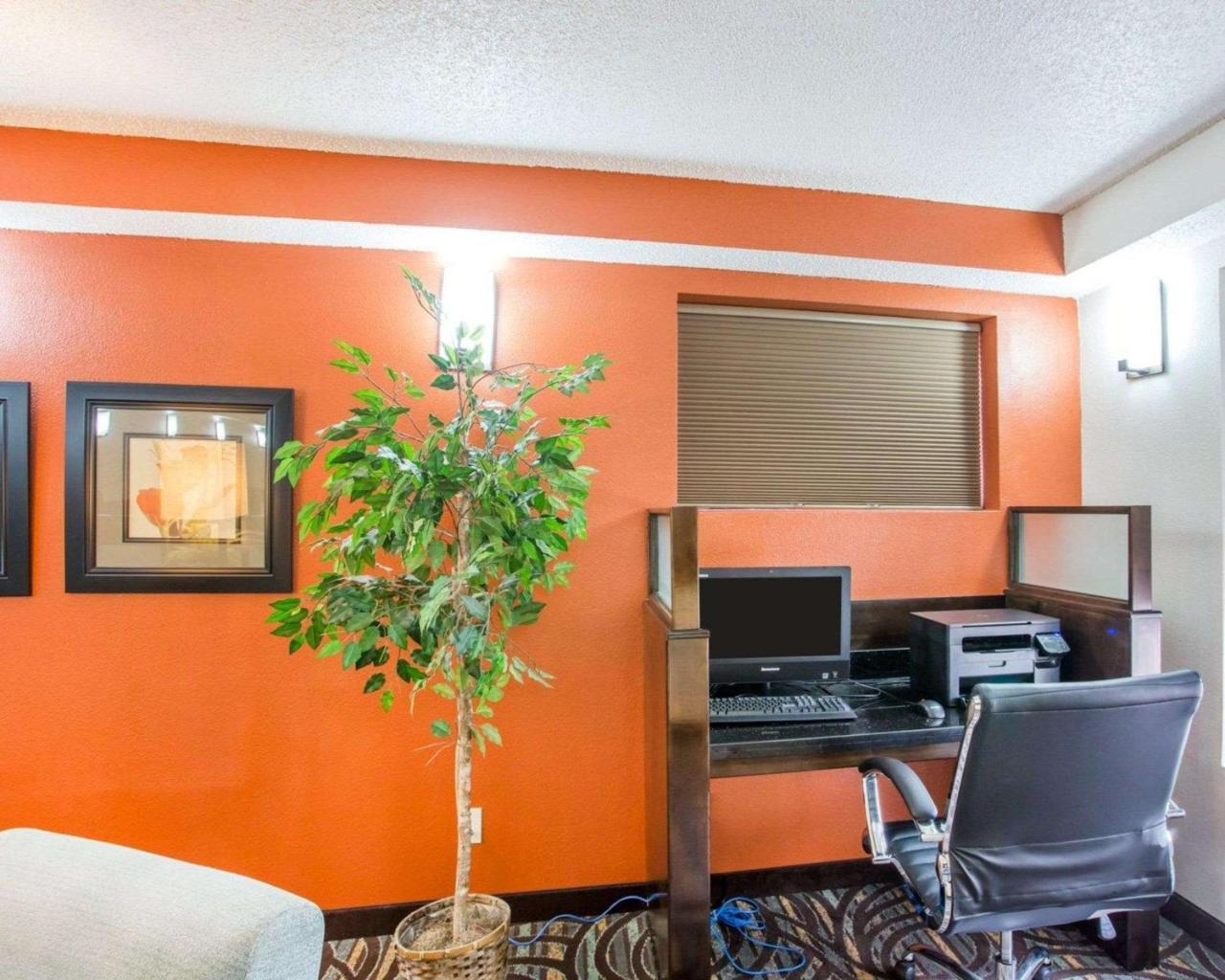 Comfort Suites Лебанон Экстерьер фото