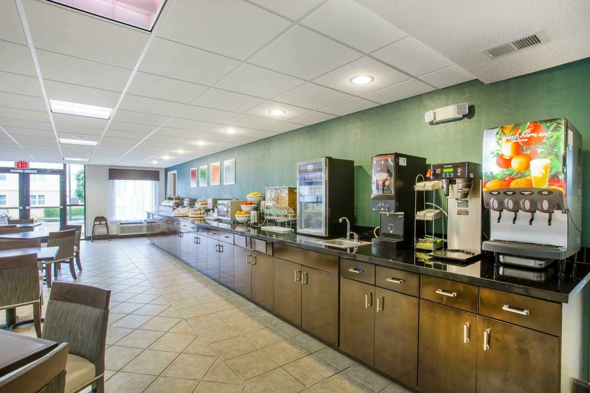 Comfort Suites Лебанон Экстерьер фото