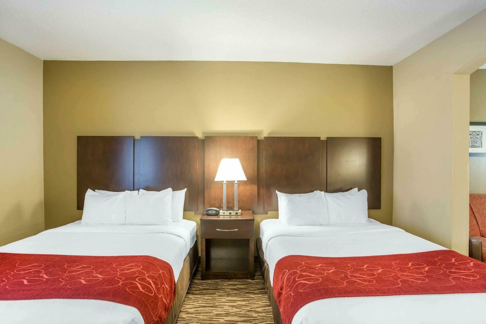 Comfort Suites Лебанон Экстерьер фото
